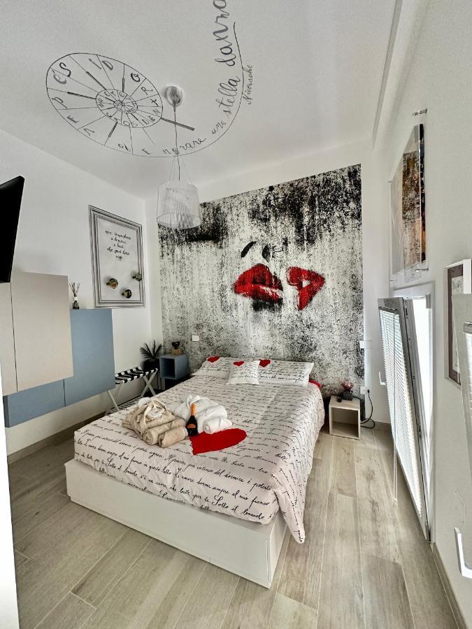 Bed Art Relaxing Suite - Appartamento Con Sauna Love Suite Gallery San Benedetto del Tronto Eksteriør billede